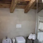 بيت للعطل Toldino House 4 Min By Car To *