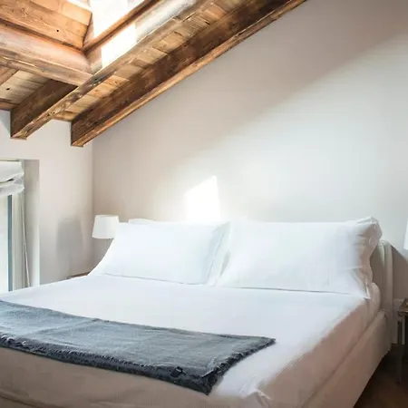 Toldino House 4 Min By Car To Holiday home