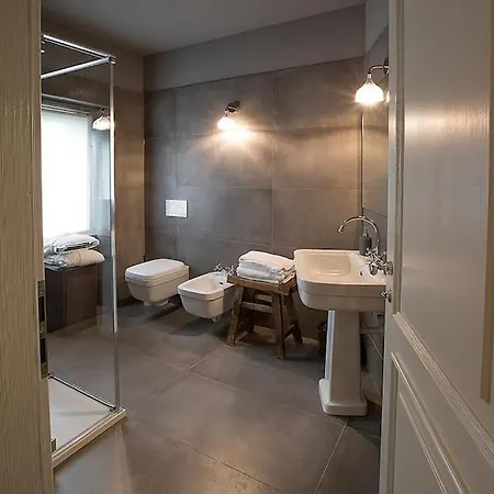 Toldino House 4 Min By Car To *