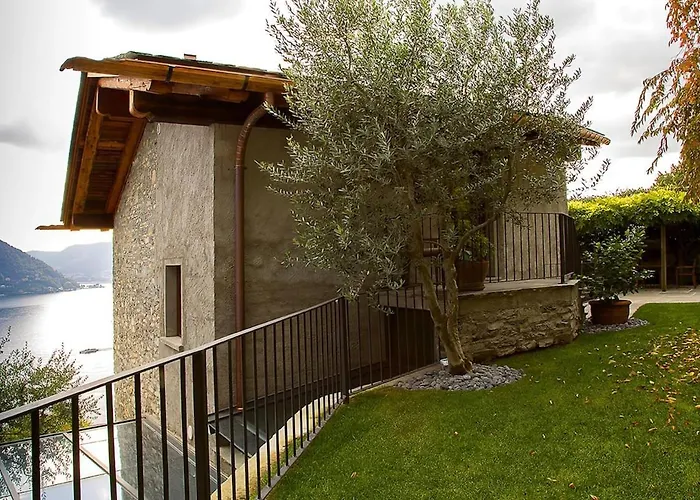 Toldino House 4 Min By Car To Semesterbostad