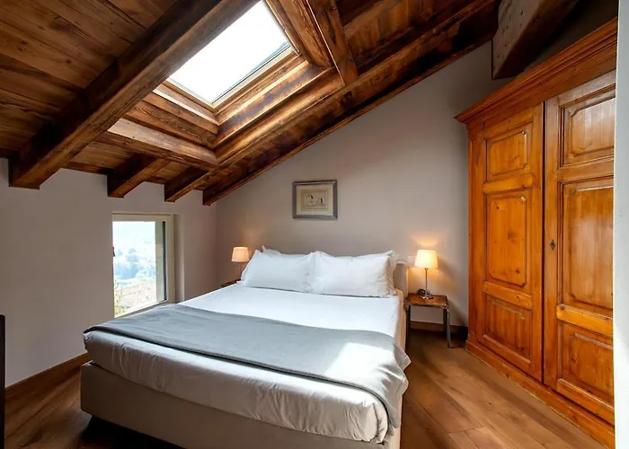 Toldino House 4 Min By Car To